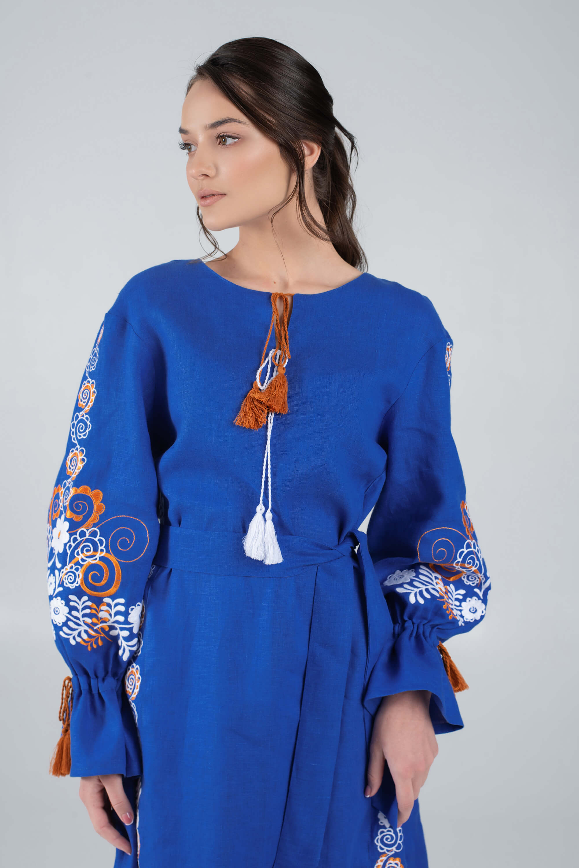 Women's embroidered dress blue Women's embroidered dress blue