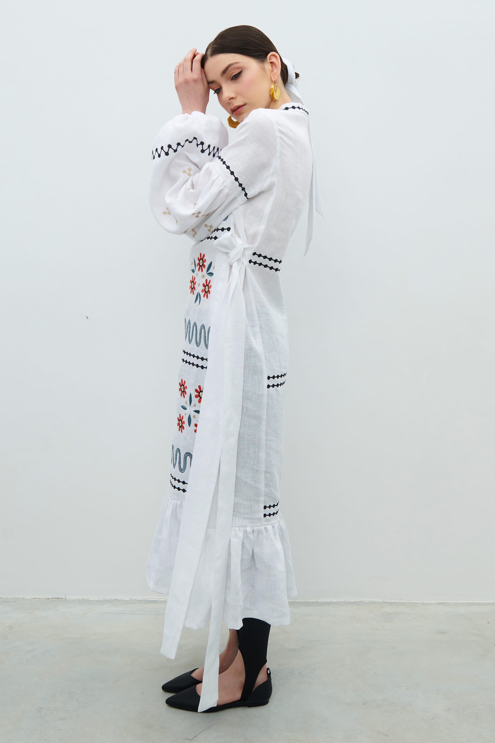 Long embroidered white linen dress Rozkvyt | S | 42-44