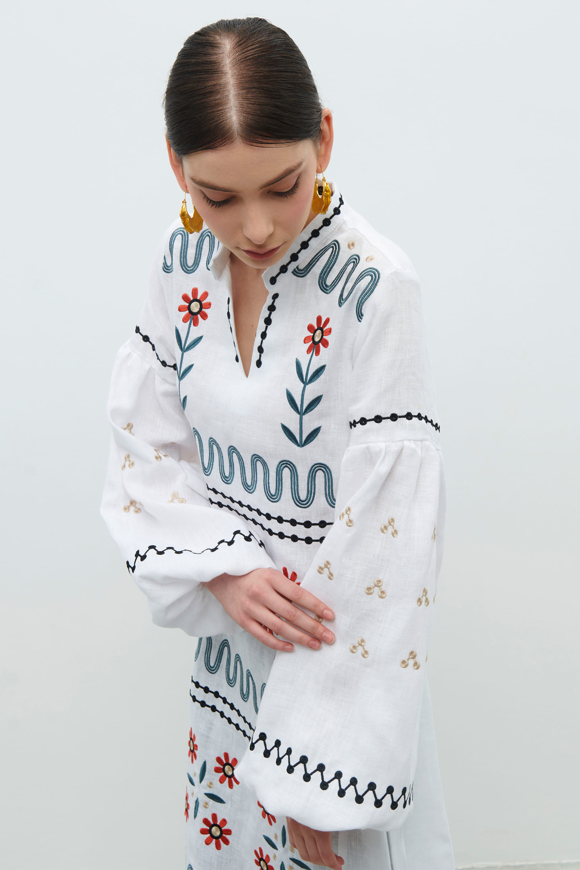 Long embroidered white linen dress Rozkvyt
