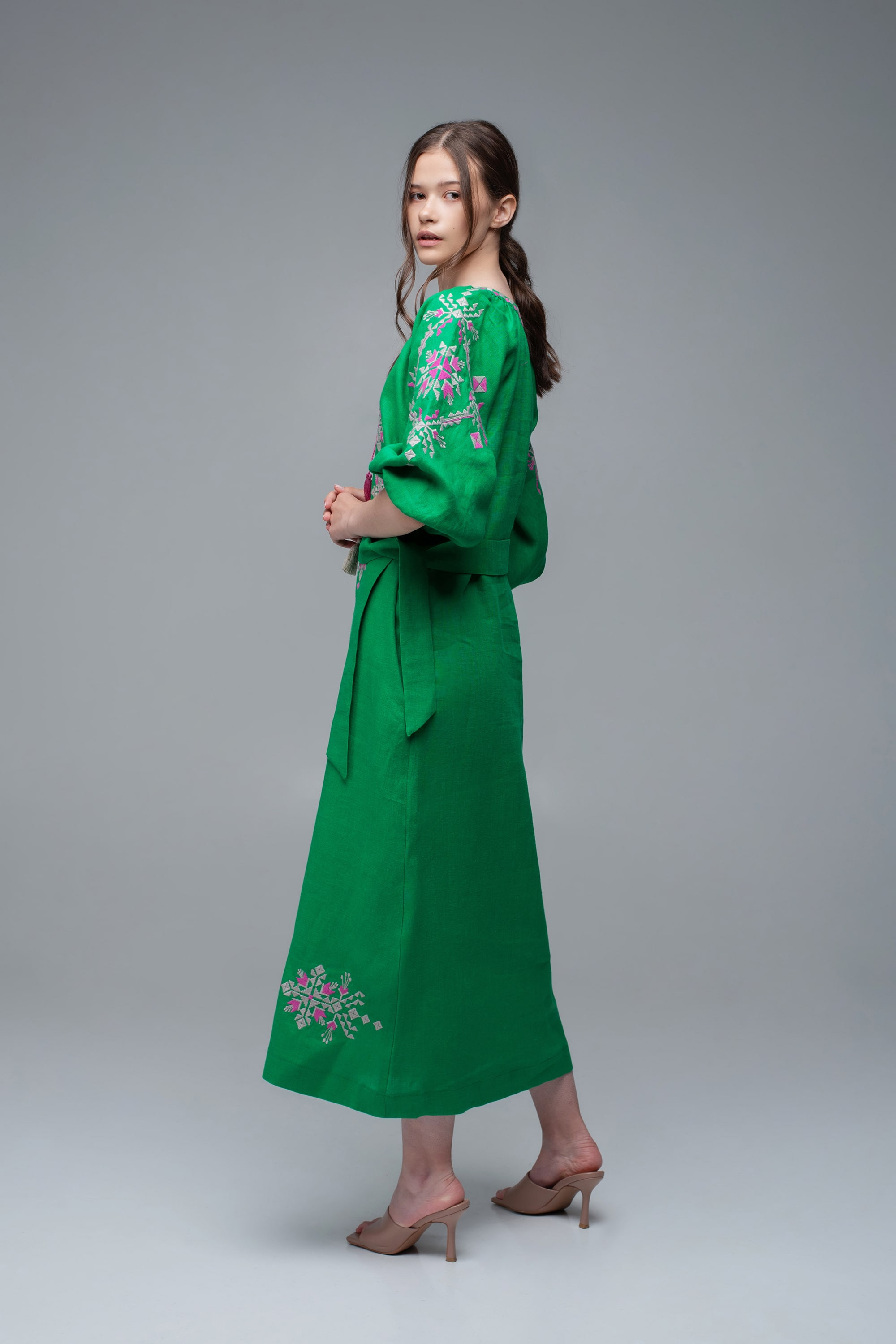 Women's embroidered dress Green Women's embroidered dress Green