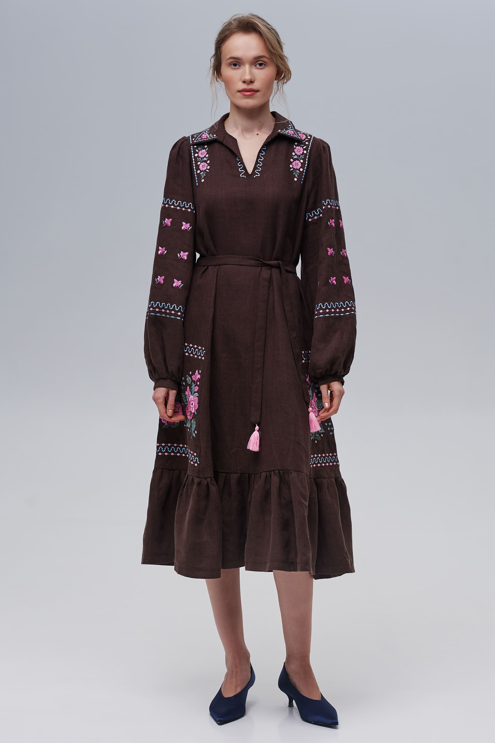 Embroidered brown linen dress Rosehip