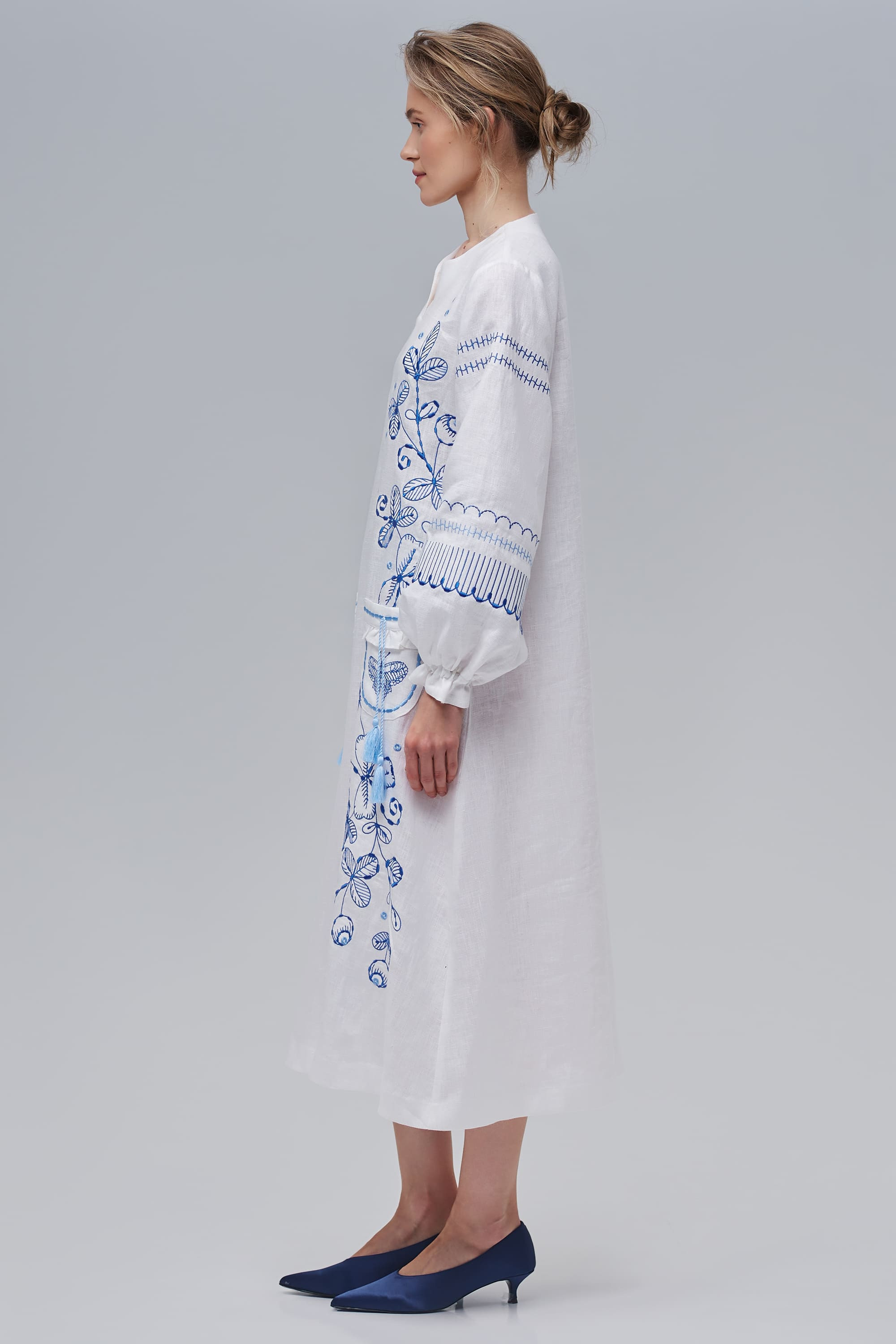 Embroidered white linen dress Butterfly