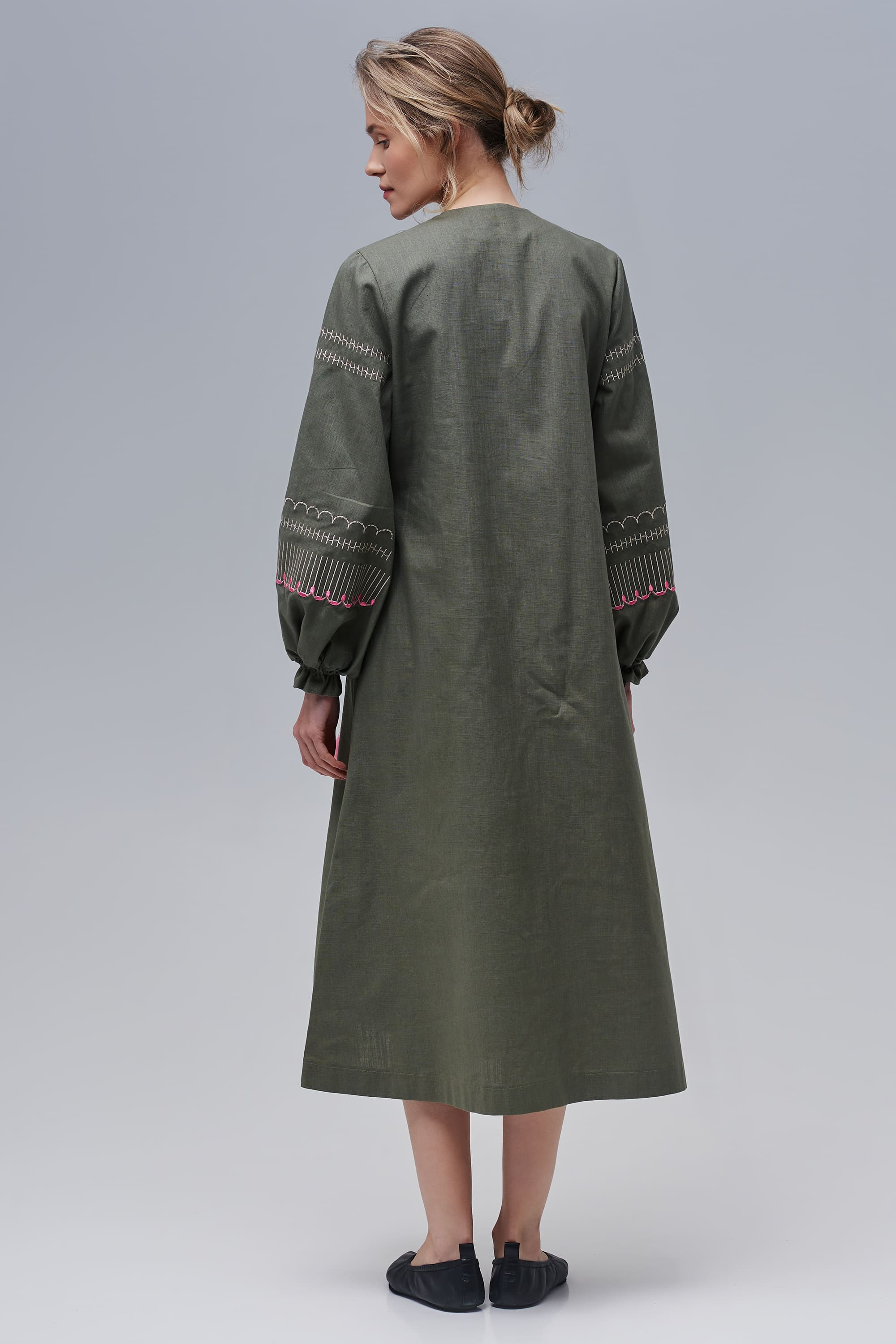 Embroidered linen dress khaki Butterfly