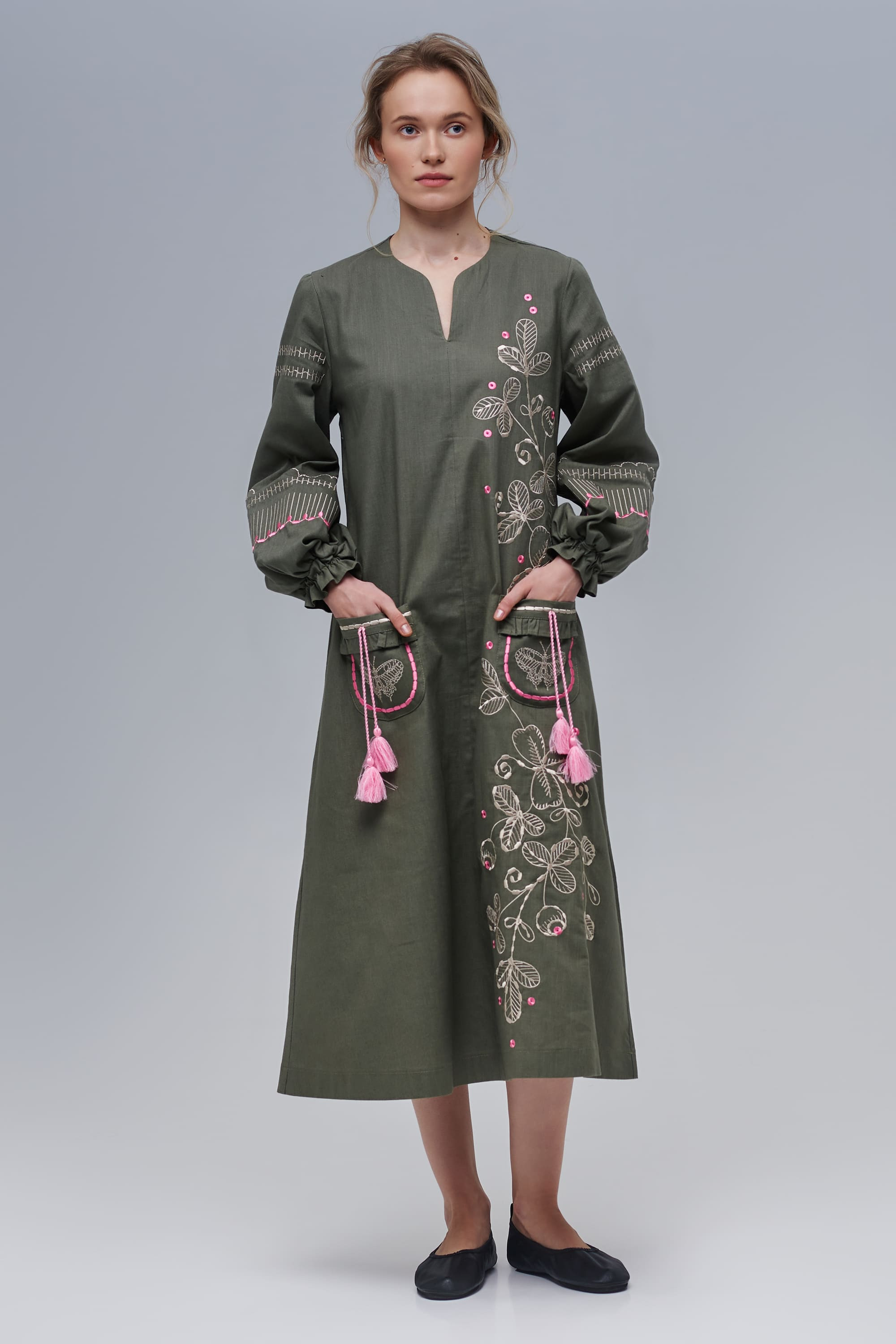 Embroidered linen dress khaki Butterfly | S | 42-44