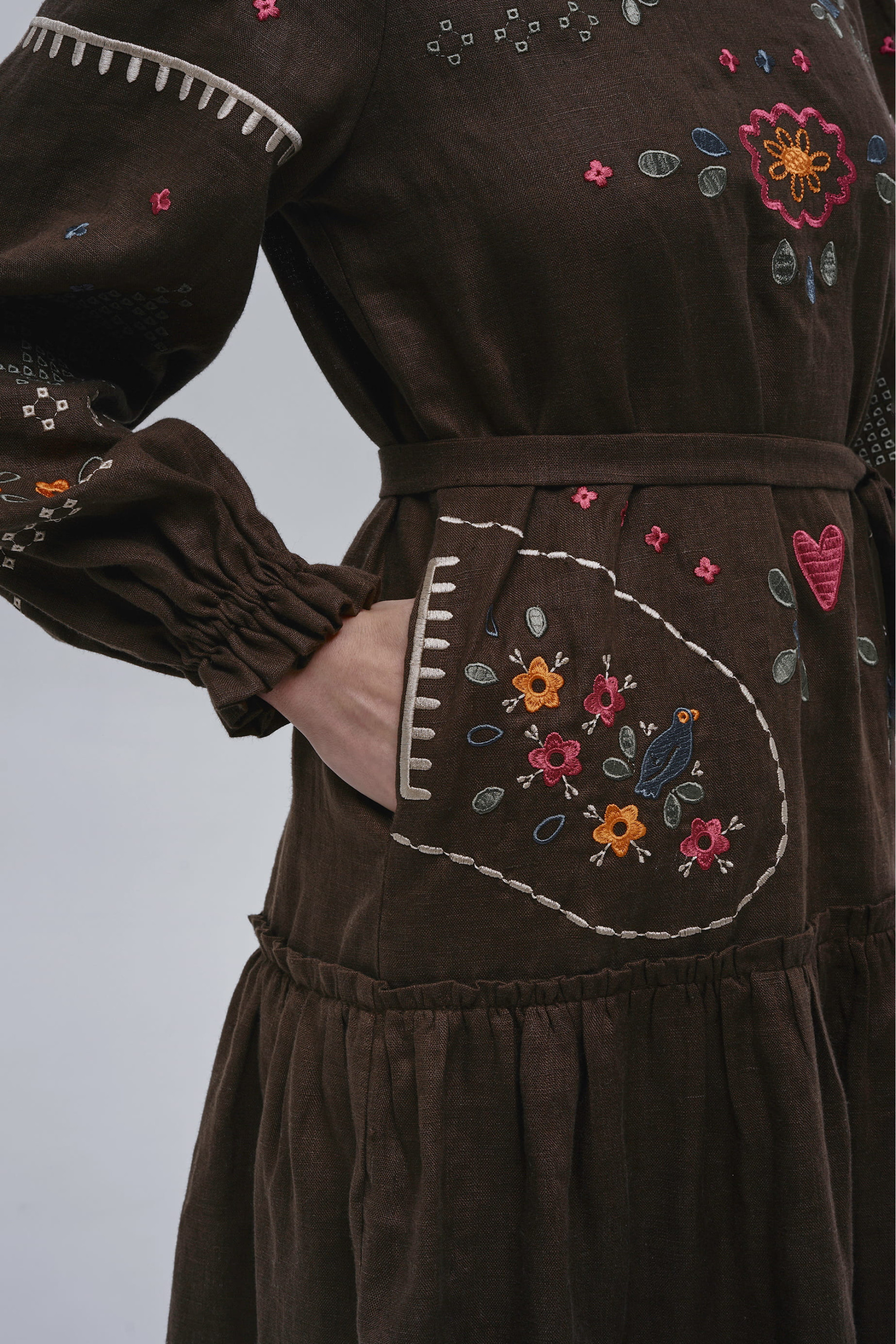 Embroidered brown linen dress My Love | XS | 40-42