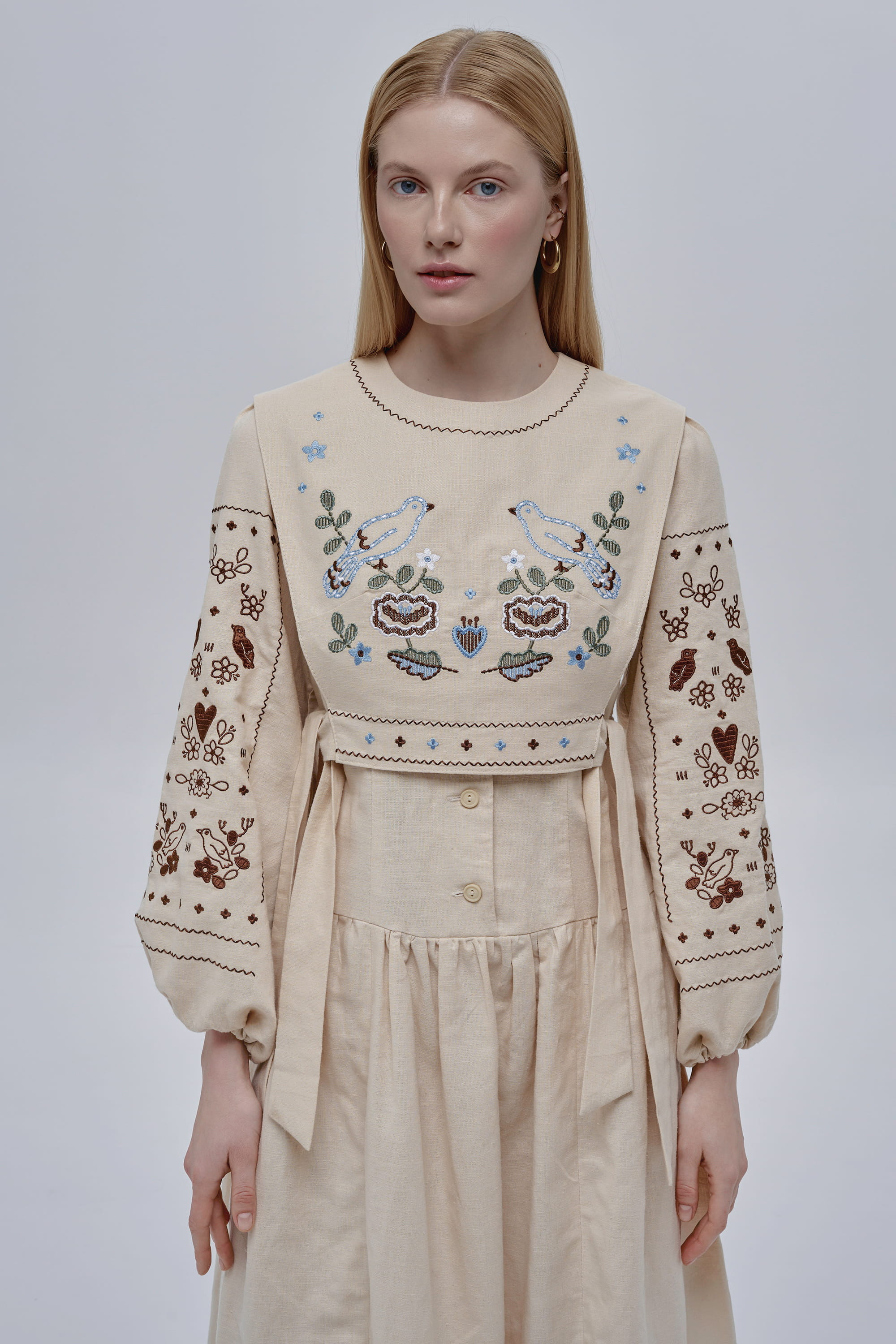 Embroidered Guli-Guli set kamizelka and dress