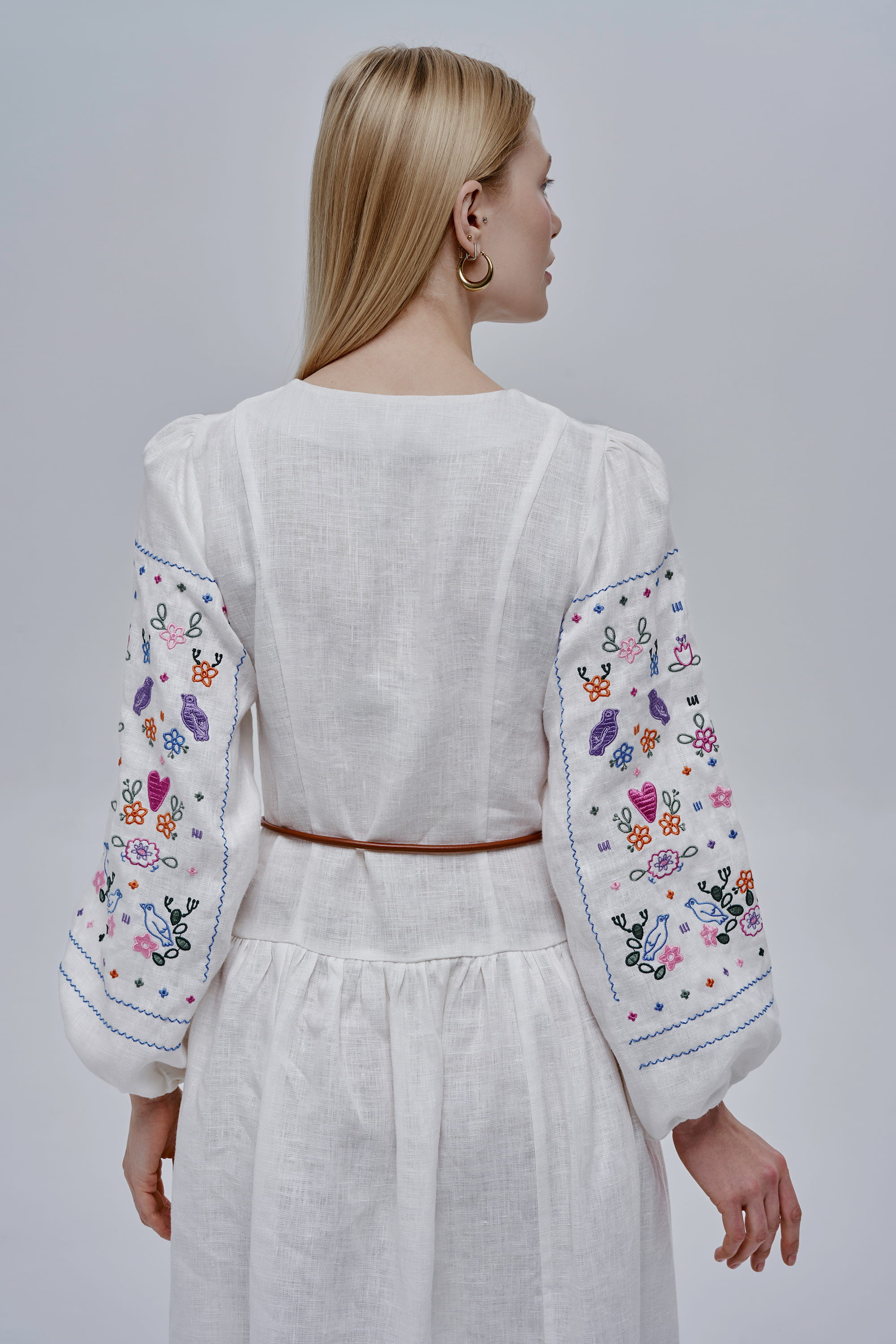 Embroidered white dress Serdenko | XS | 40-42