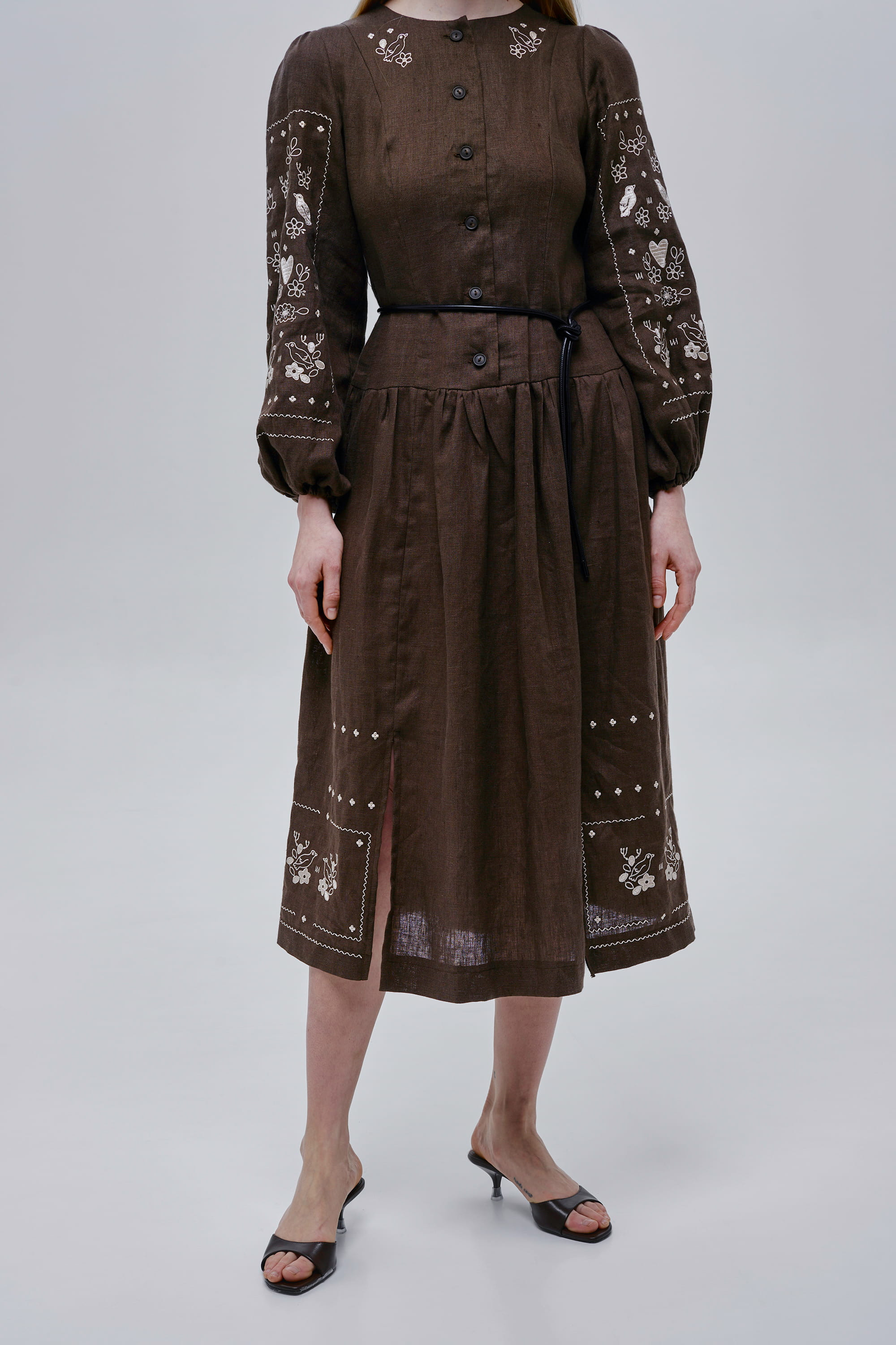 Embroidered brown dress Serdenko