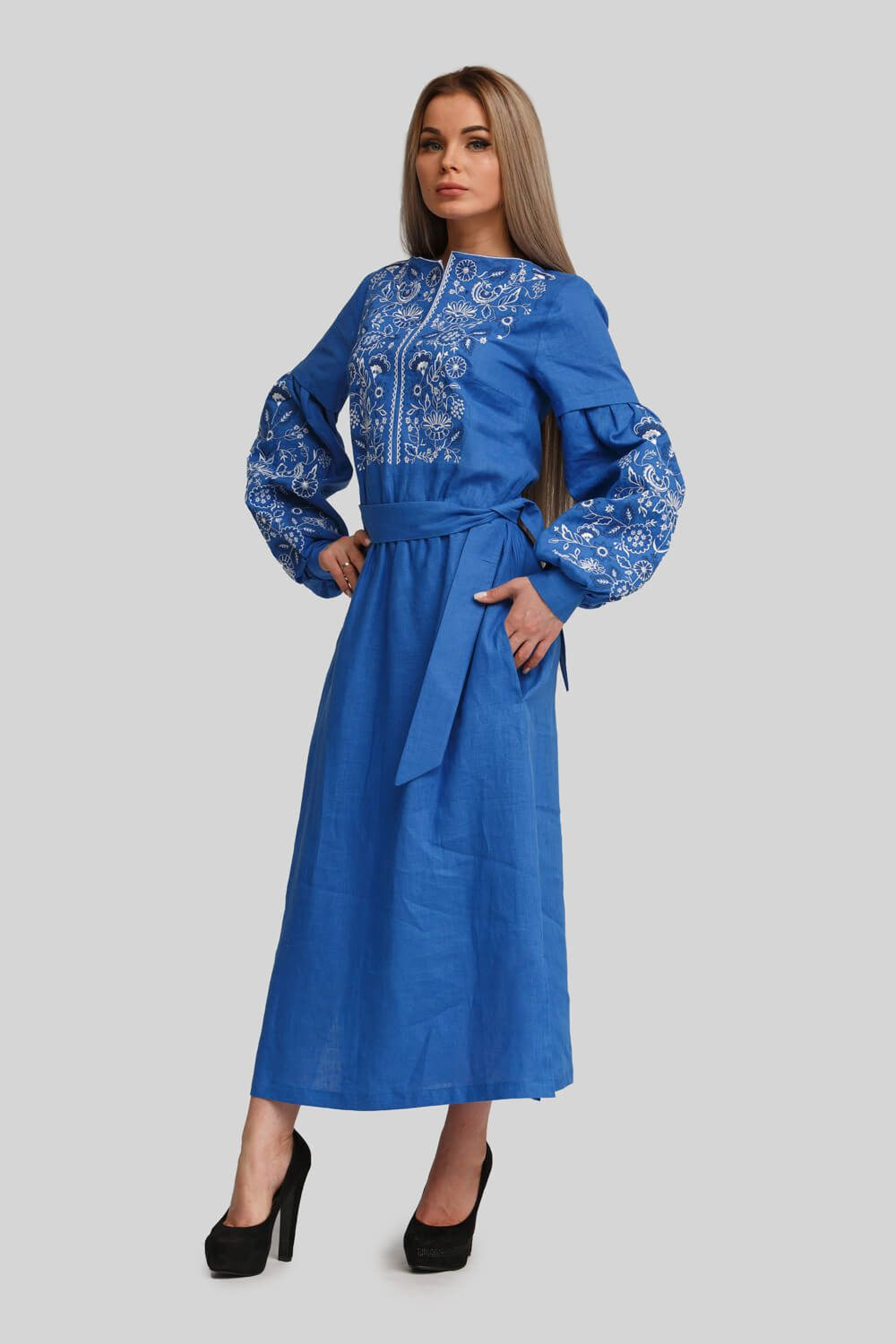 Women's embroidered dress Blue | 42