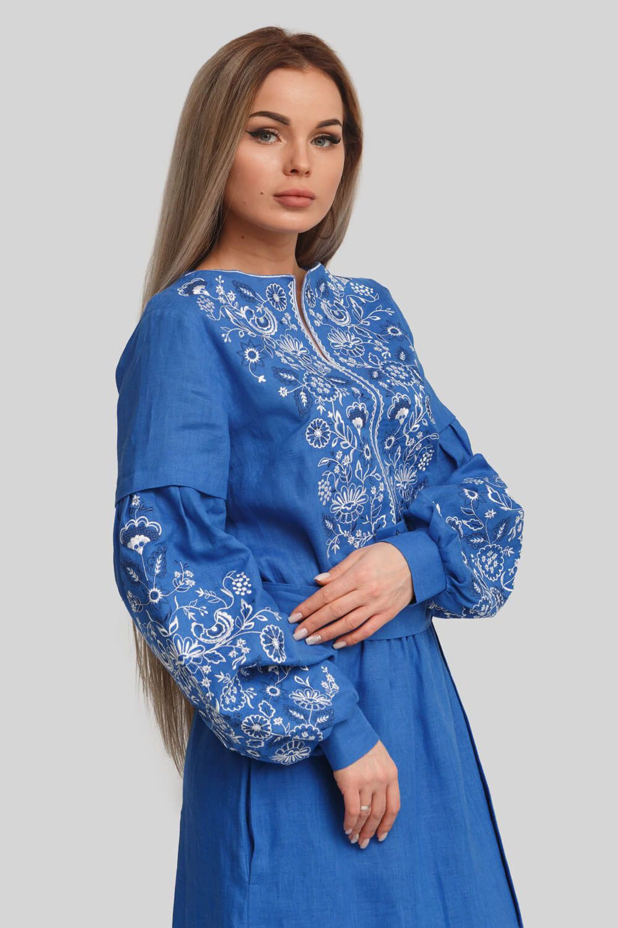 Women's embroidered dress Blue | 42