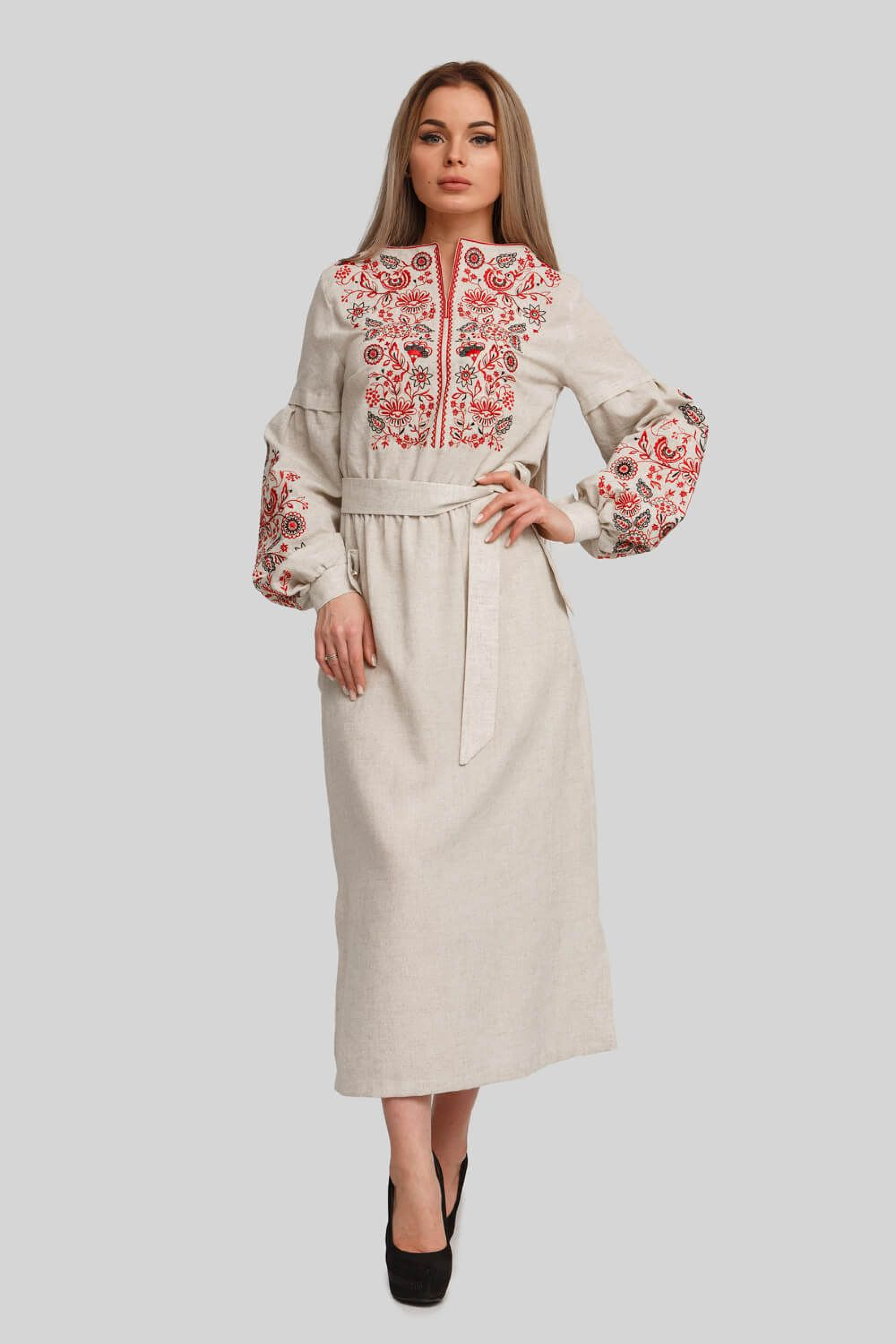 Women's embroidered dress Beige