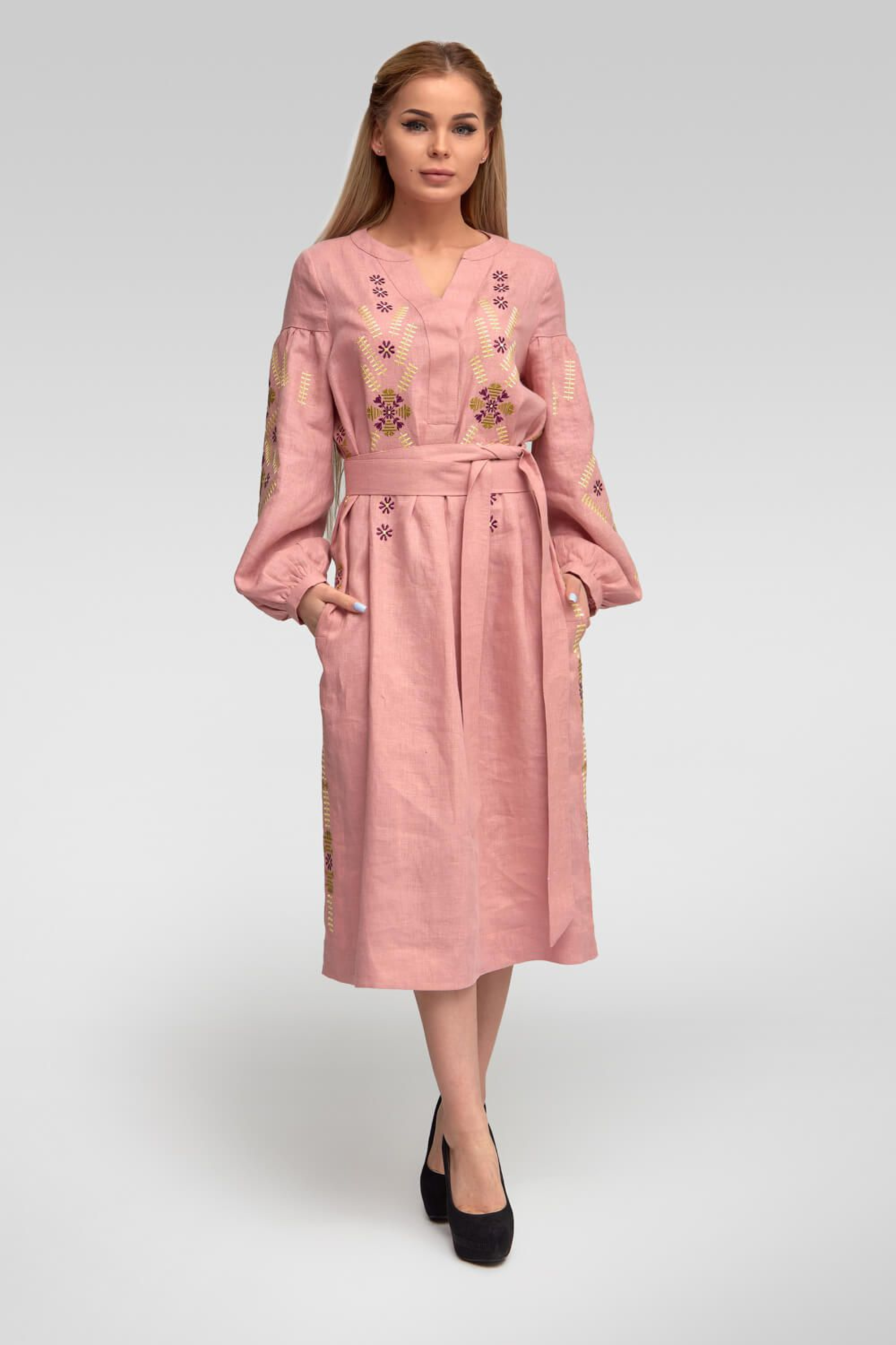 Жіноча вишита сукня Amaranth Pink