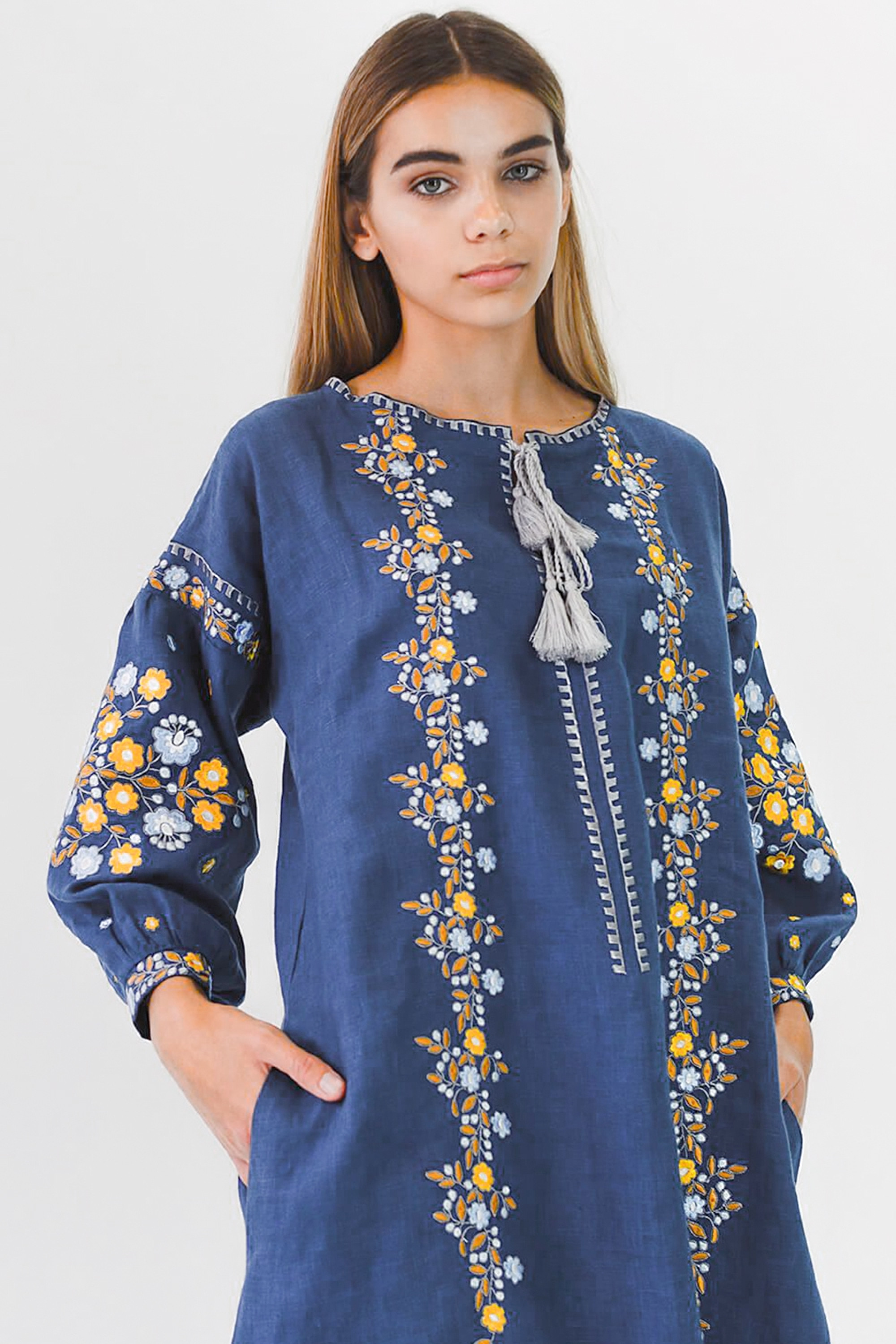 Жіноча вишита сукня Blue 3