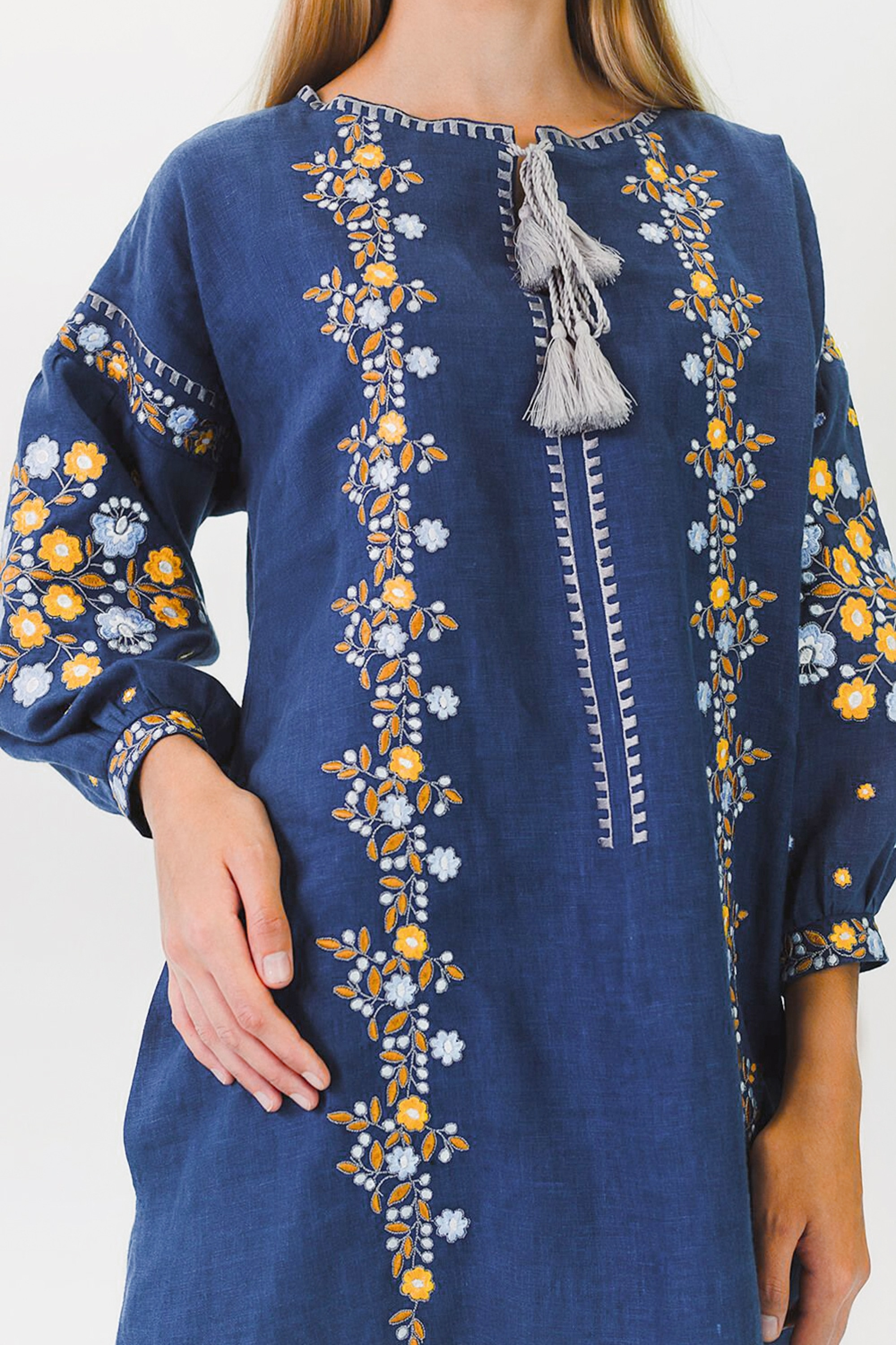 Жіноча вишита сукня Blue 3