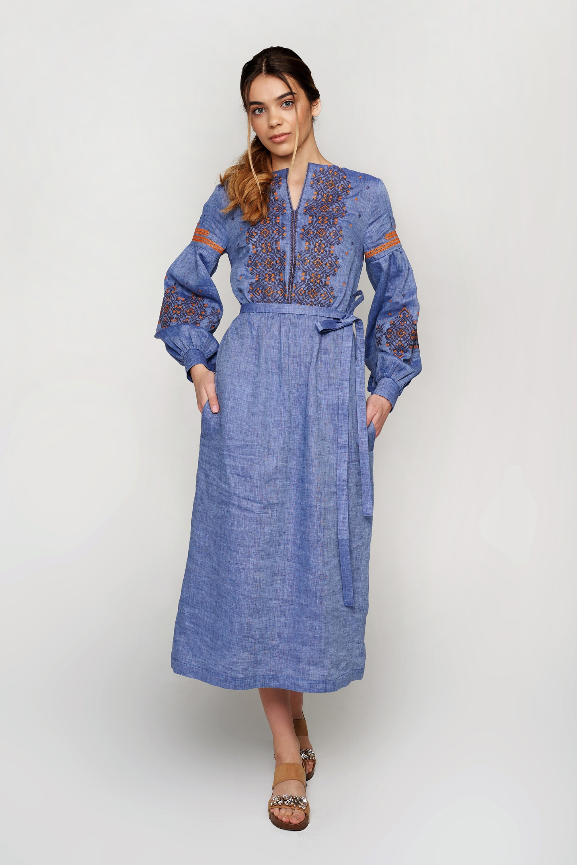 Жіноча вишита сукня Denim 