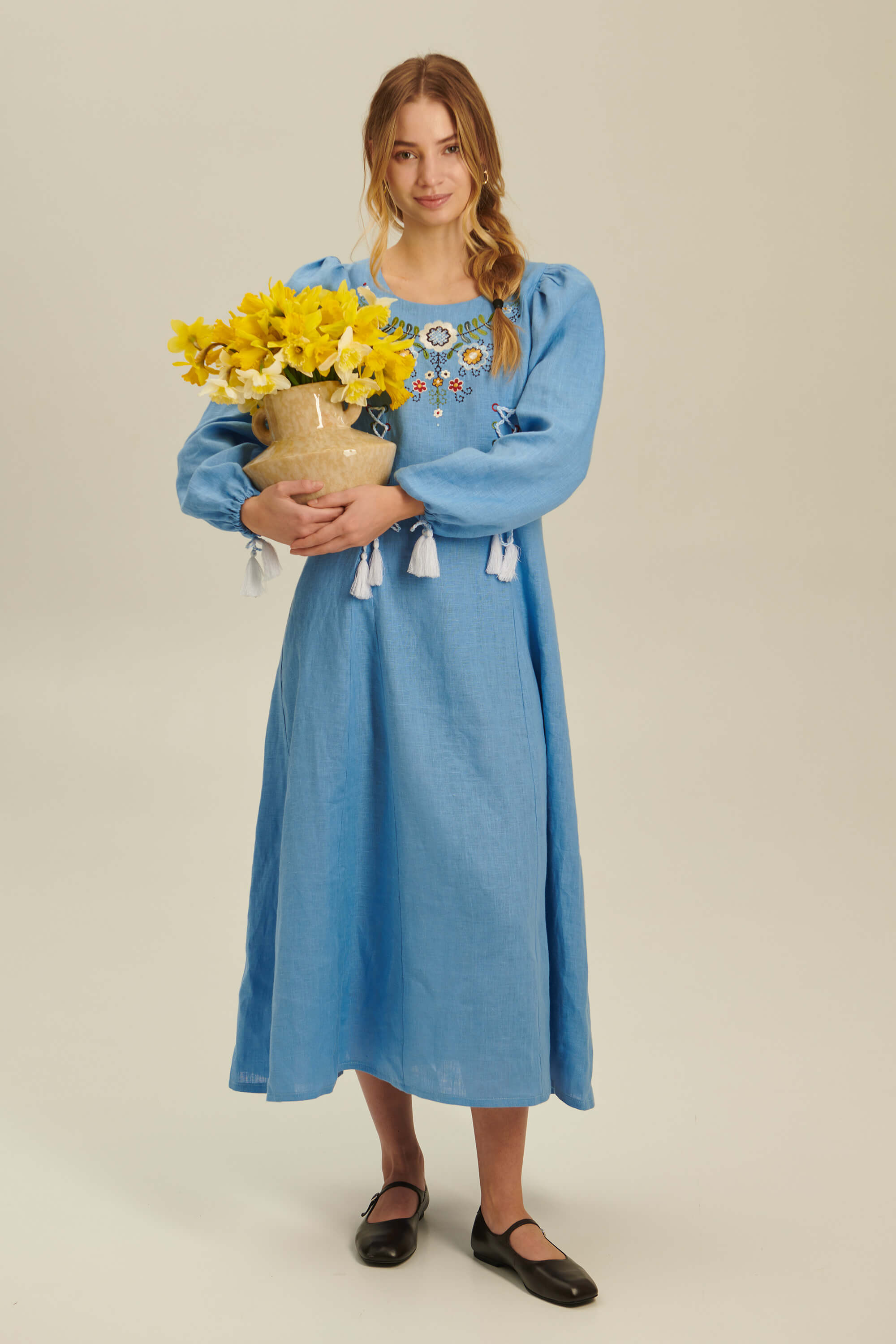Women's linen embroidered dress Freckle