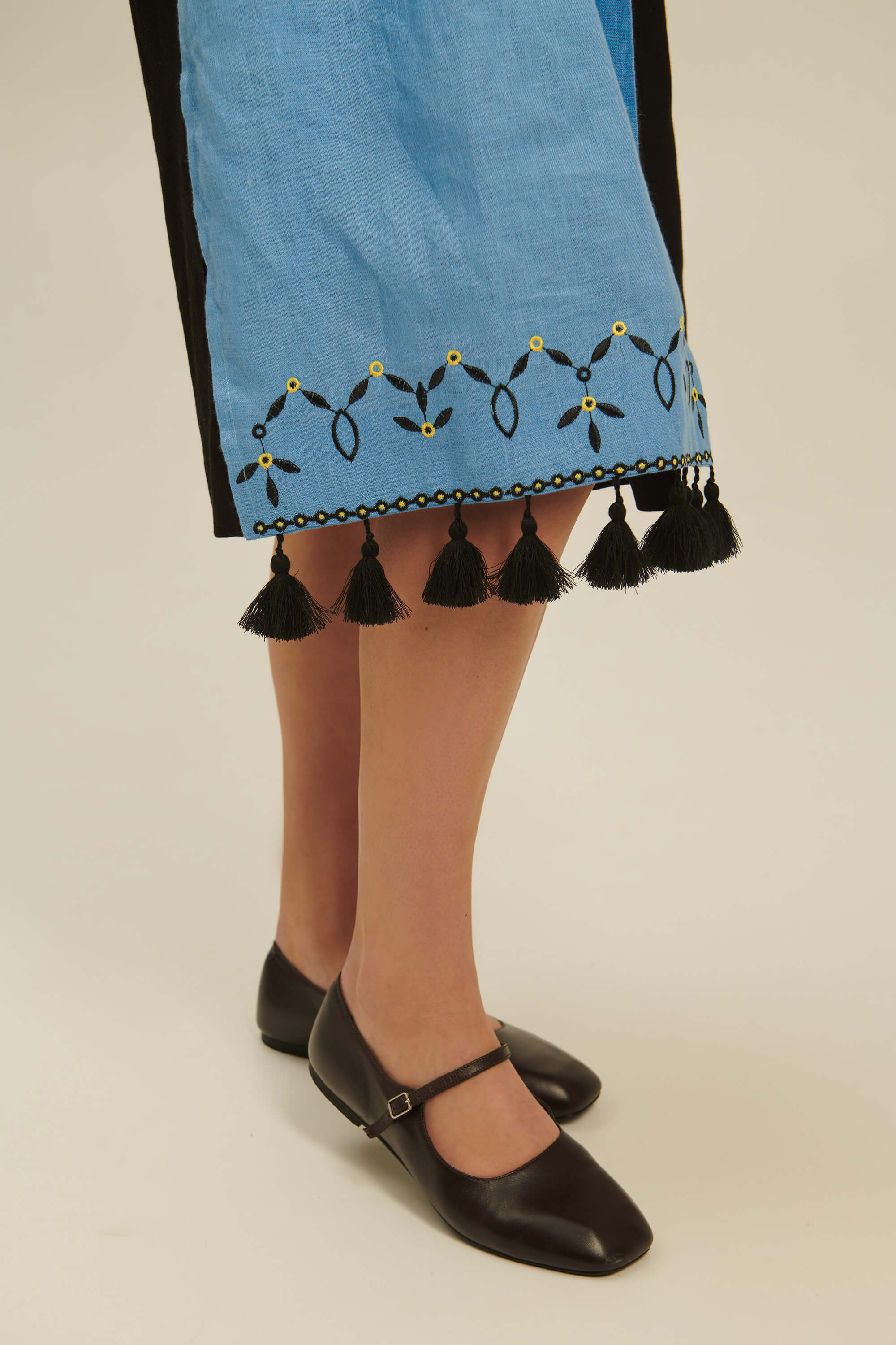 Women's linen embroidered dress Rye
