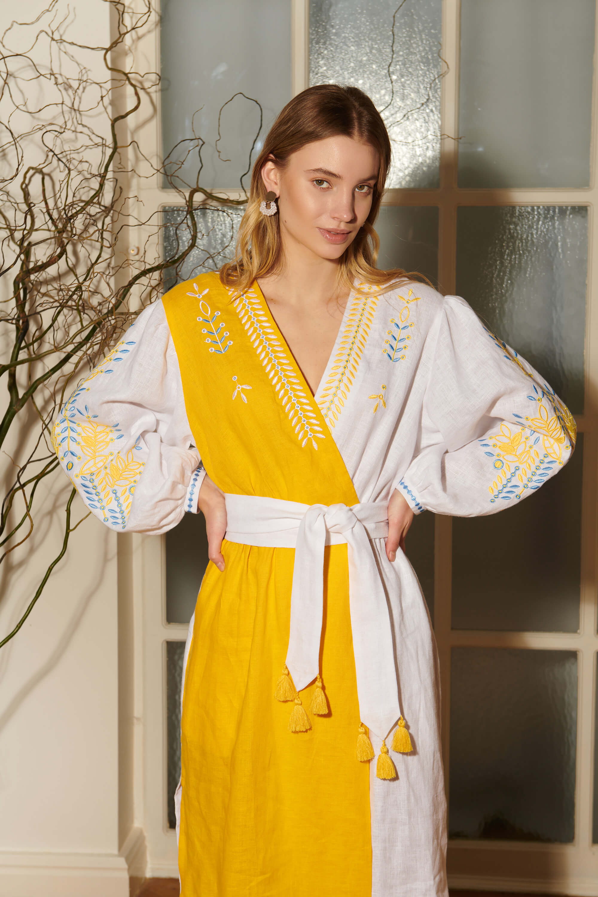 Women's linen embroidered dress Rye 2 | S | 42-44