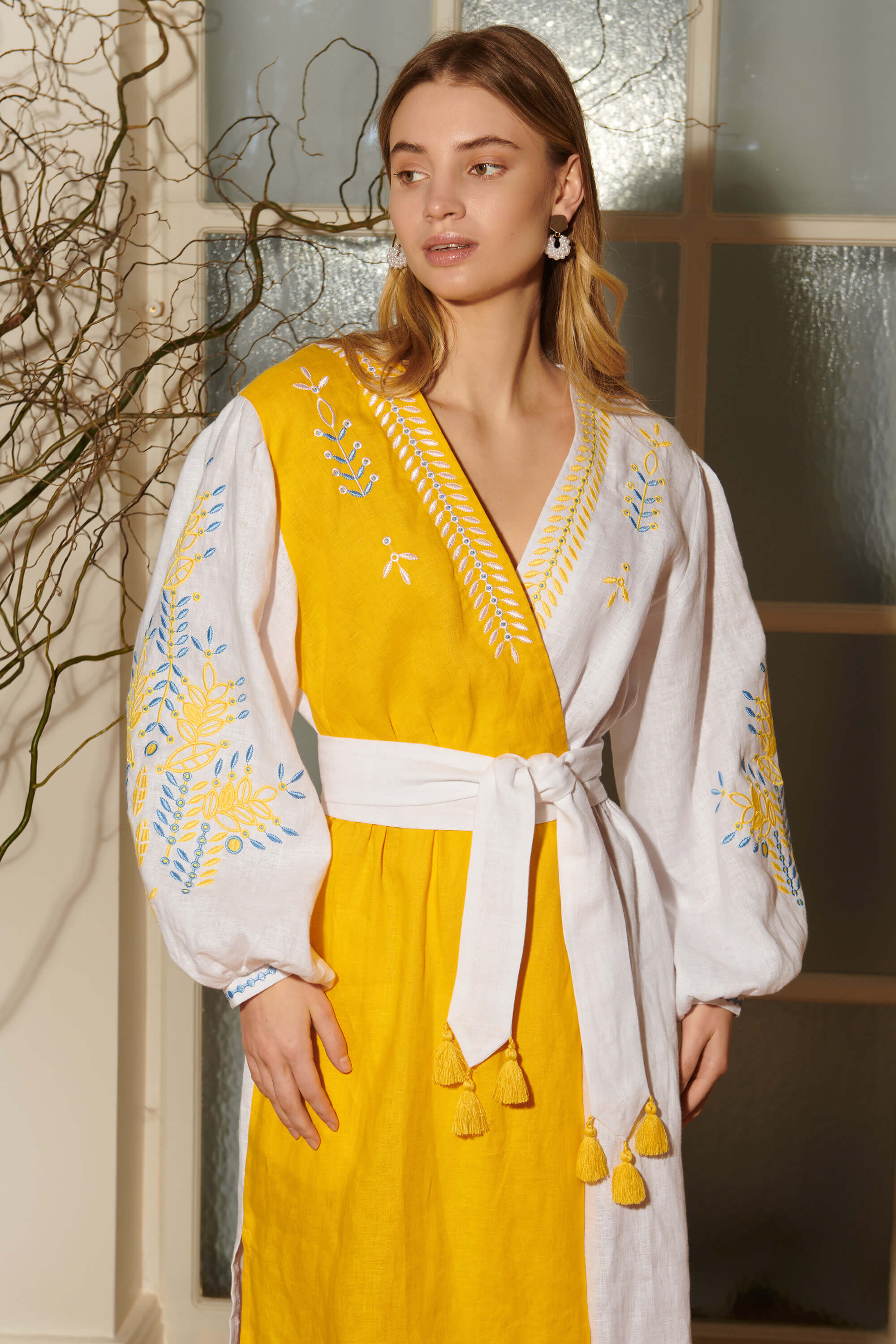 Women's linen embroidered dress Rye 2 | S | 42-44