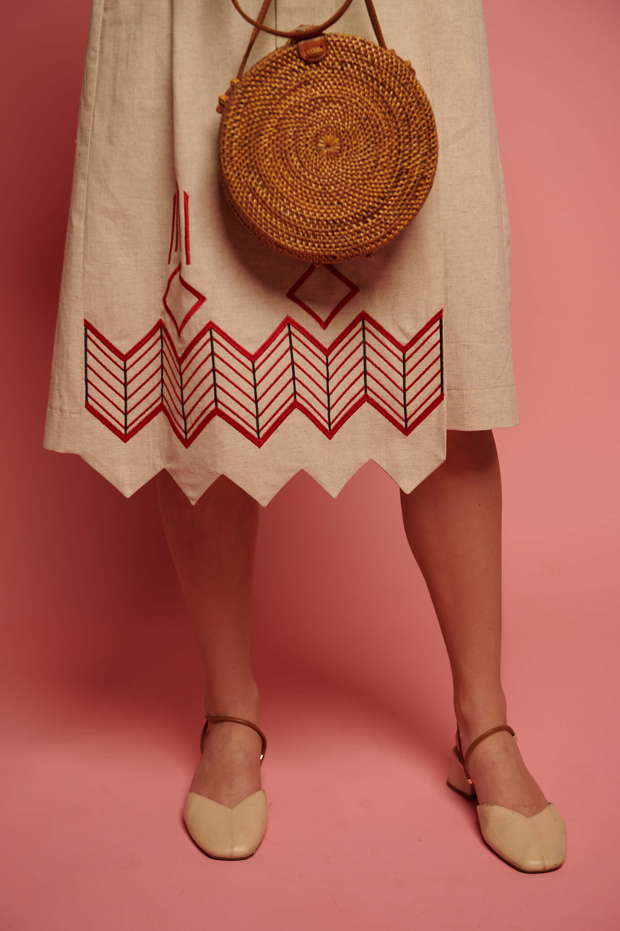 Women's linen embroidered dress Wave 3