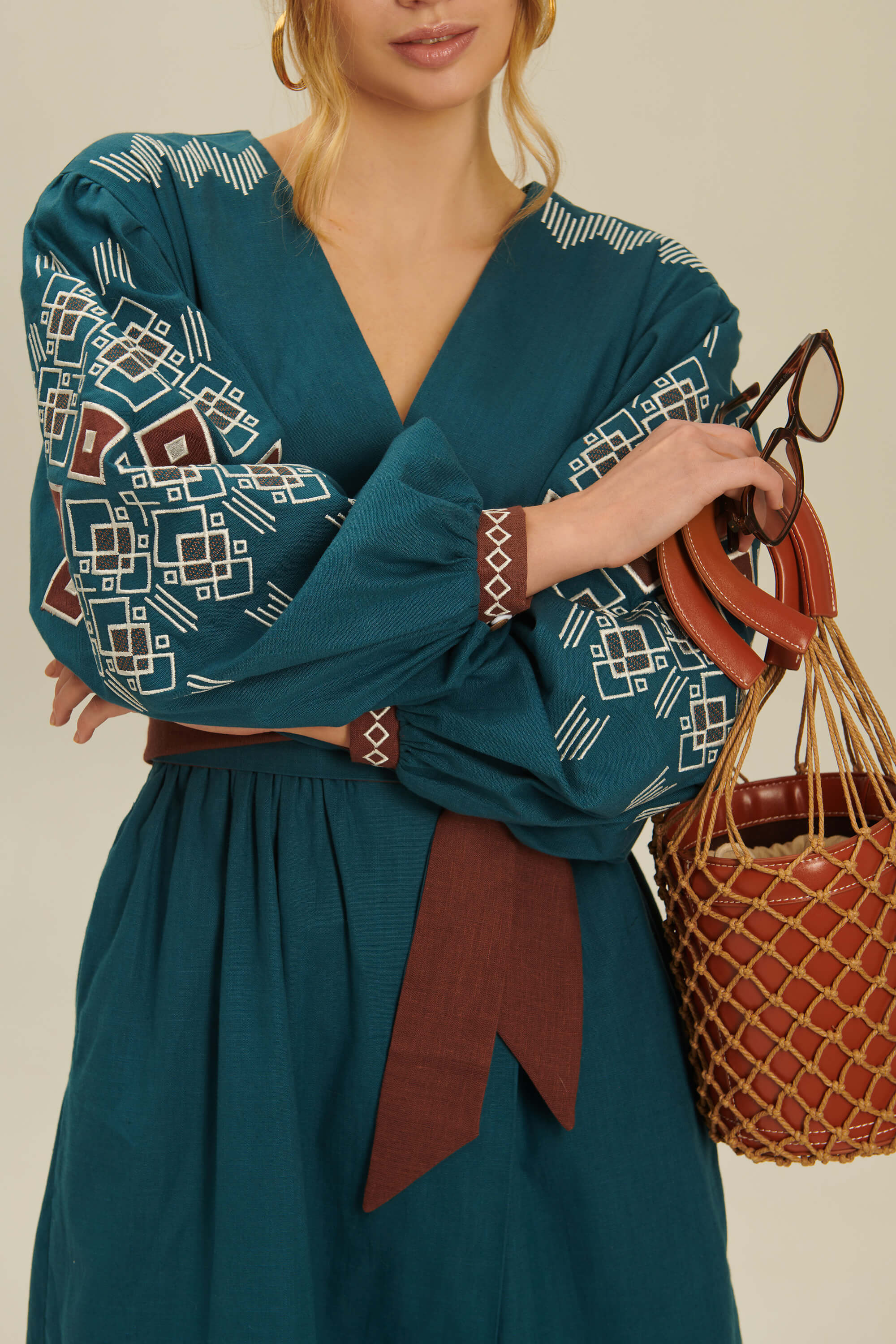 Women's linen embroidered dress Wave 1