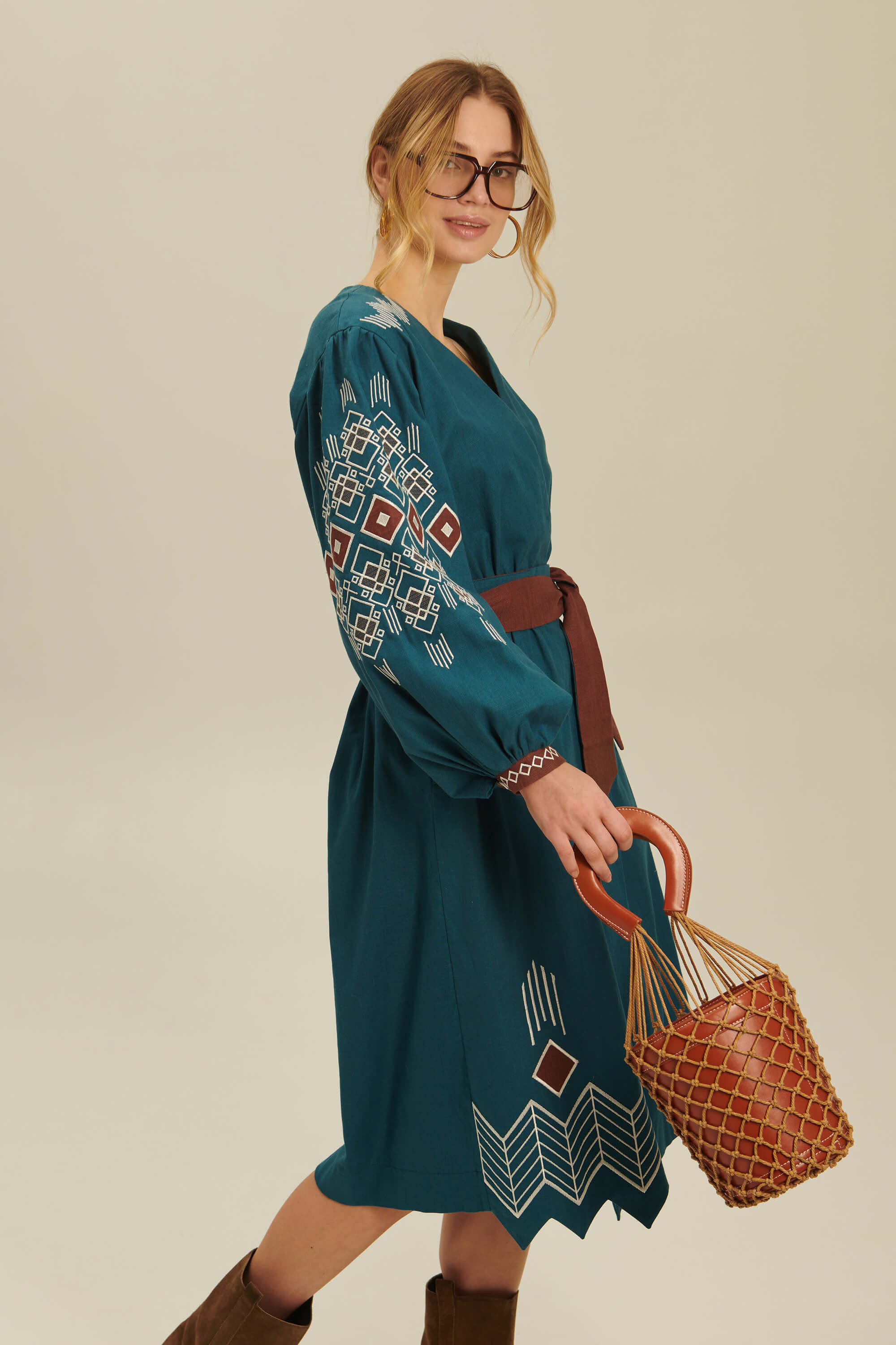 Women's linen embroidered dress Wave 1 | S | 42-44