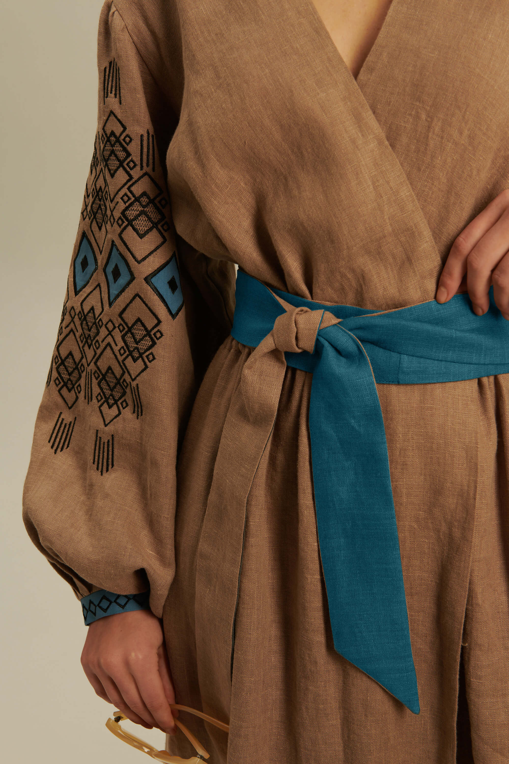 Women's linen embroidered dress Wave 2