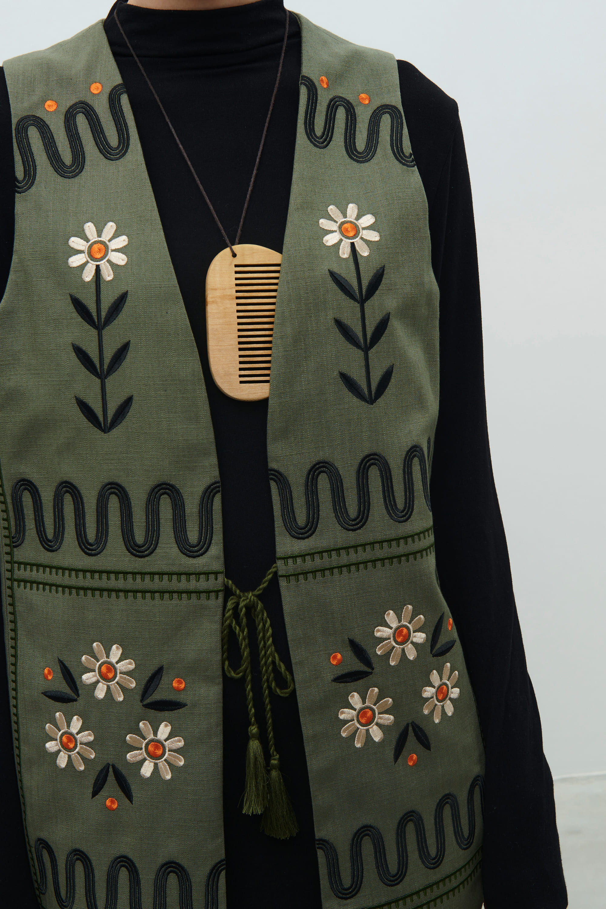 Women's linen waistcoat The crown of Maria Prymachenko's creativity | S | 42-44