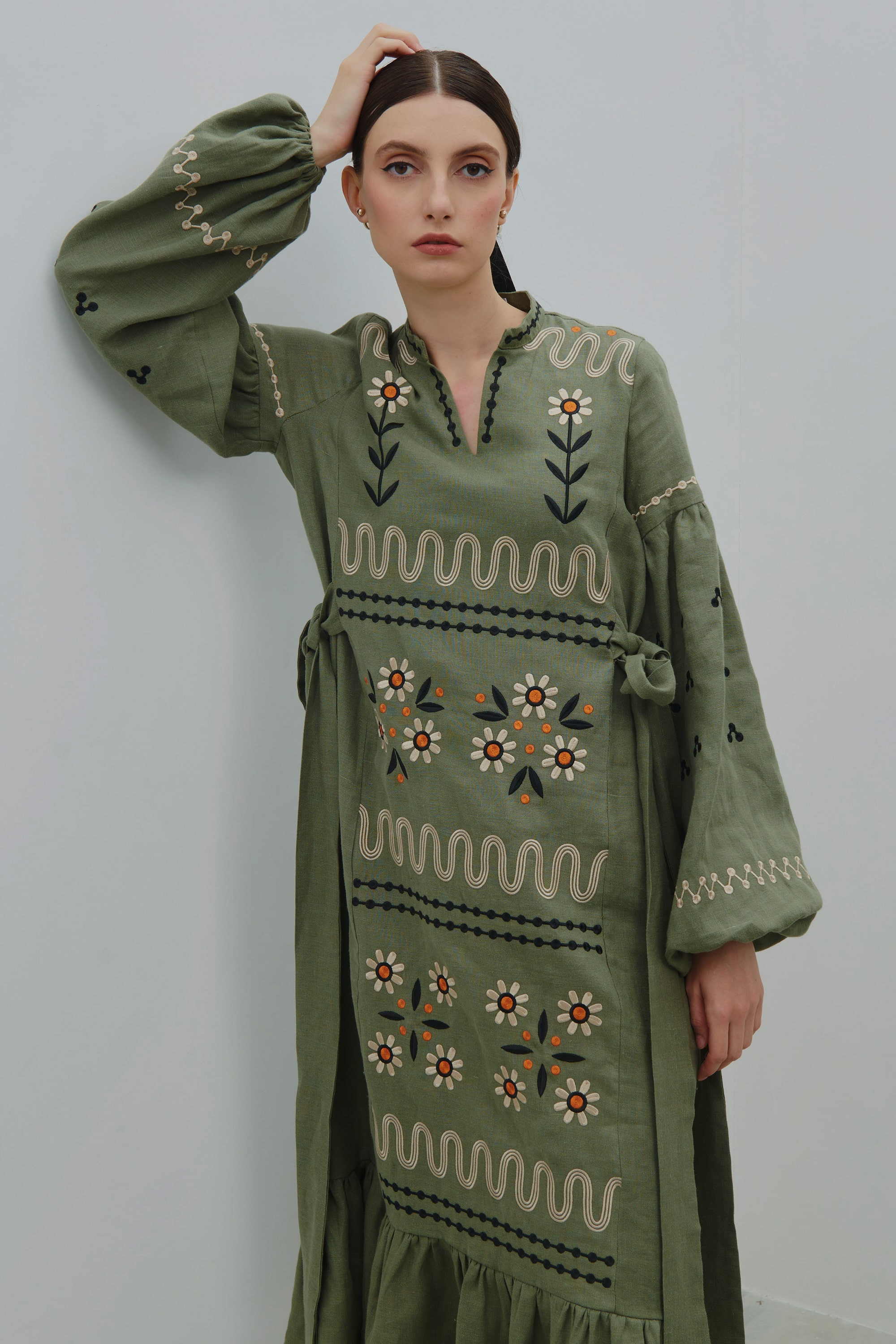 Embroidered linen dress The flowering of Maria Prymachenko's work | S | 42-44