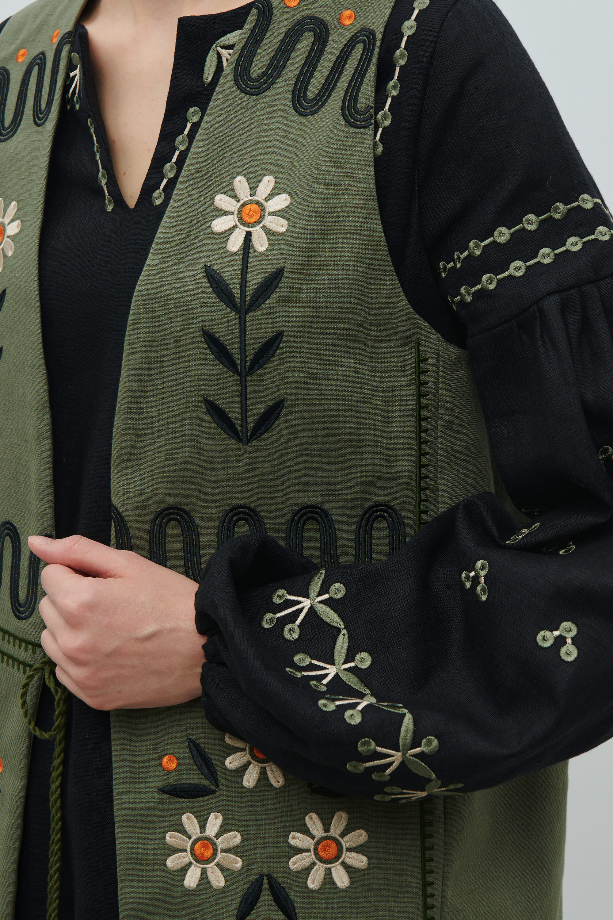 Linen set of dress and vest "Wreath"